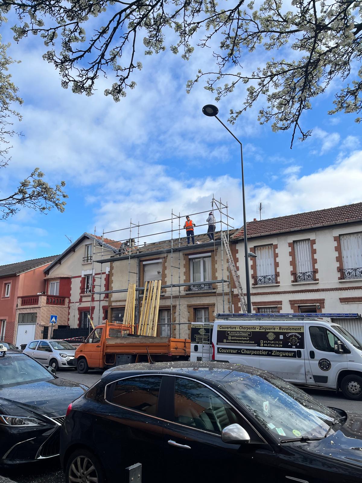 Artisan couvreur à Montfermeil (93370) - AMF Couverture en Seine-Saint-Denis (93)