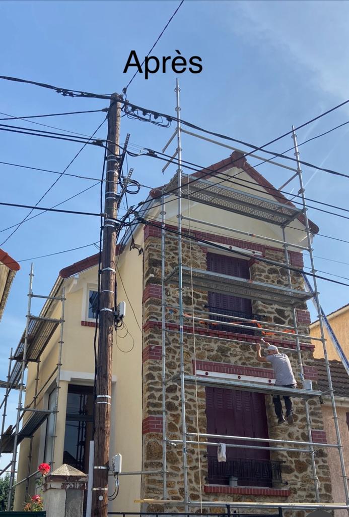 Artisan couvreur à Montfermeil (93370) - AMF Couverture en Seine-Saint-Denis (93)