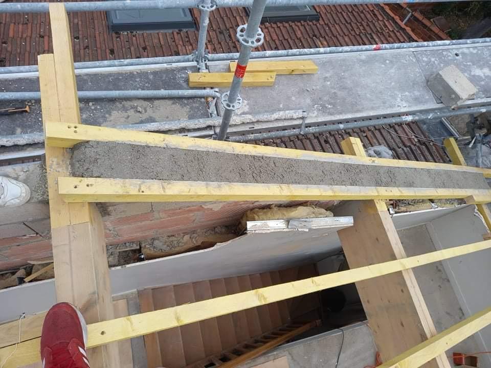 Artisan couvreur à Montfermeil (93370) - AMF Couverture en Seine-Saint-Denis (93)